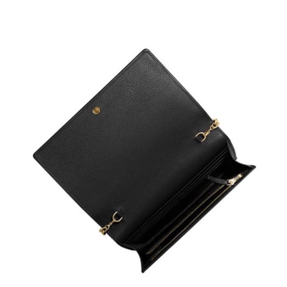 Gucci crossbody wallet on a chain - Picture 4 of 11